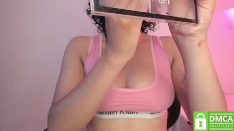 Snapshot of dalhila chatting on 11-15-25, 12:19 D A L H I L A online show from 11-15-25, 12:19