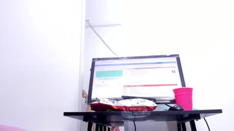  Ren  online show from 01-20-25, 04:21