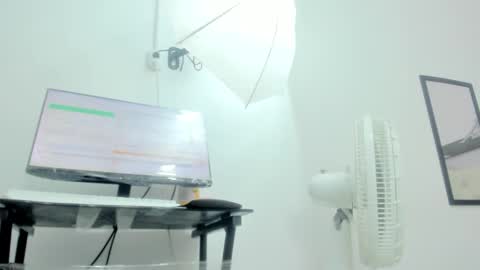  Ren  online show from 10-23-25, 12:54