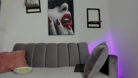 dalia_lux_ online show from 09-15-25, 01:44