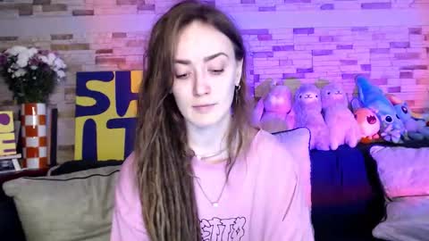 Dalia  online show from 10-17-25, 09:34