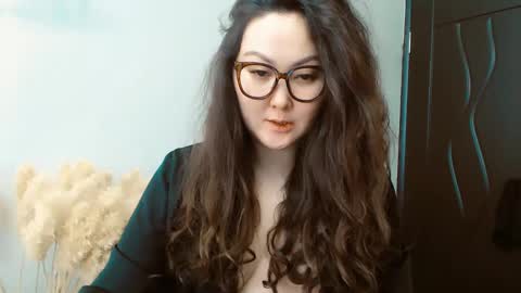 Snapshot of dalidayes chatting on 12-29-24, 05:42 Dali online show from 12-29-24, 05:42