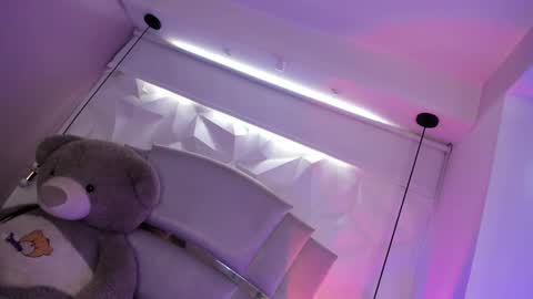 Dalila online show from 01-03-25, 04:37