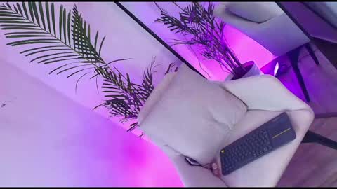 dalilathoms online show from 01-17-26, 08:56