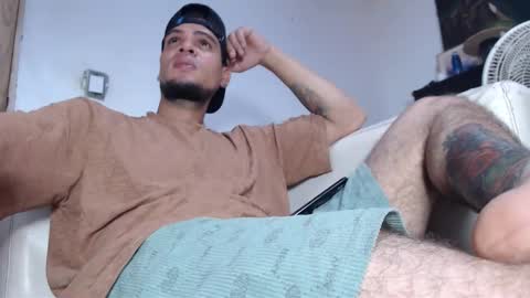 inst  stteban garcia online show from 11-21-25, 04:16