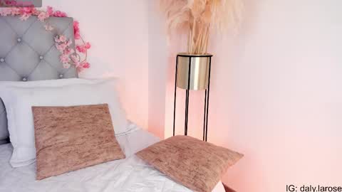 Dalyla online show from 11-21-25, 12:59