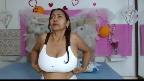 damaryleon online show from 10-20-25, 07:03