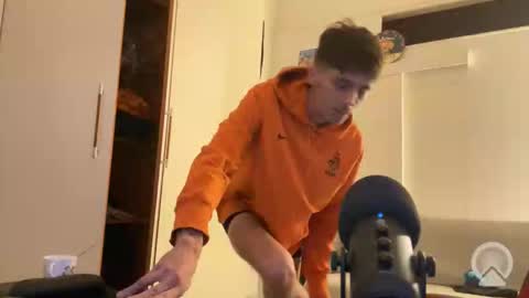 OnlyEry online show from 10-19-25, 10:54