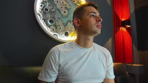 Damian Oliver online show from 12-12-24, 09:08