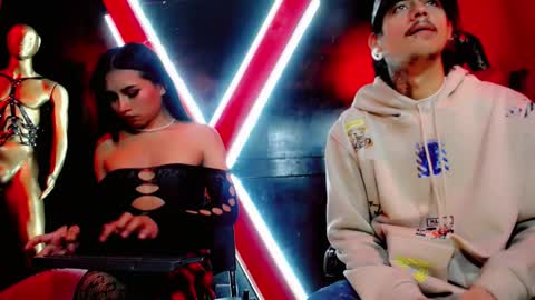 Snapshot of damian_and_camerum chatting on 02-28-26, 03:18 damian_and_camerum online show from 02-28-26, 03:18