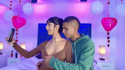 DAMIAN AND ROXANNE.  online show from 02-09-26, 12:42