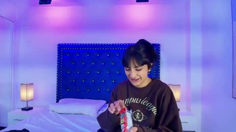 DAMIAN AND ROXANNE.  online show from 02-18-26, 12:34