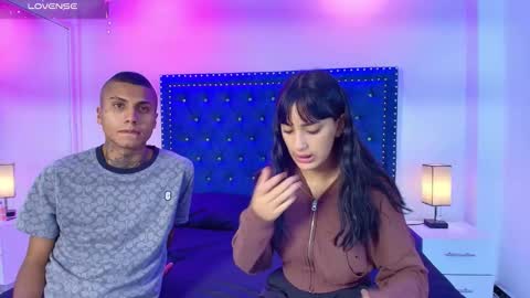 DAMIAN AND ROXANNE.  online show from 03-25-26, 12:44