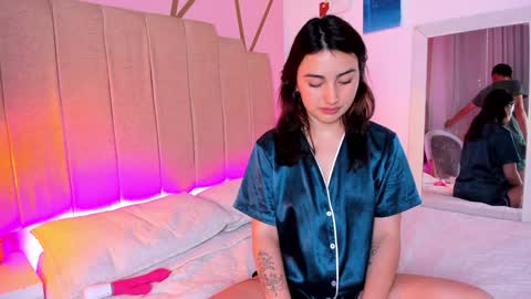 Snapshot of damian_n_maya chatting on 01-08-25, 10:37 Damian   Maya online show from 01-08-25, 10:37