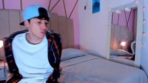 Snapshot of damian_n_maya chatting on 03-11-25, 03:48 Damian   Maya online show from 03-11-25, 03:48