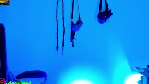 Snapshot of damian_torner chatting on 12-02-25, 08:19 Damian torner online show from 12-02-25, 08:19