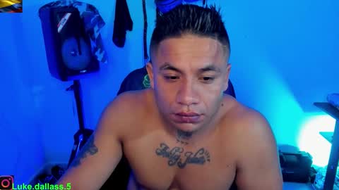 Snapshot of damian_torner chatting on 12-05-25, 08:23 Damian torner online show from 12-05-25, 08:23