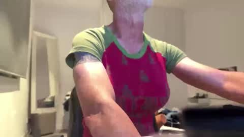 damon5765 online show from 10-06-25, 09:56