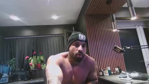 Snapshot of damon_d123 chatting on 01-14-26, 08:03 Damon212 online show from 01-14-26, 08:03