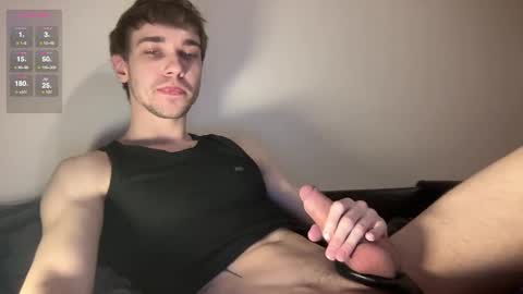 Snapshot of damondurden chatting on 03-10-25, 02:37 jim online show from 03-10-25, 02:37