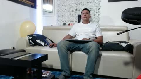 damyan_2003 online show from 01-26-25, 05:02