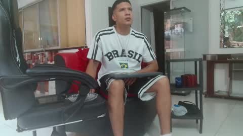 damyan_2003 online show from 11-16-25, 02:33