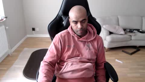 dan_the_man43 online show from 03-07-26, 12:35