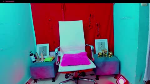 dana 2114 online show from 11-11-25, 03:06