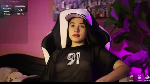 Snapshot of danaa_rouse chatting on 01-09-26, 09:05 danaa_rouse online show from 01-09-26, 09:05