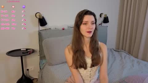 Snapshot of danaaddams chatting on 01-09-26, 09:16 danaaddams online show from 01-09-26, 09:16