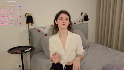 Snapshot of danaaddams chatting on 01-31-26, 09:46 danaaddams online show from 01-31-26, 09:46