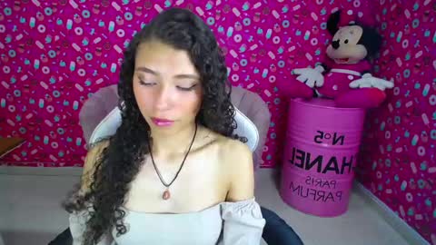 Danatella  online show from 02-06-25, 04:58