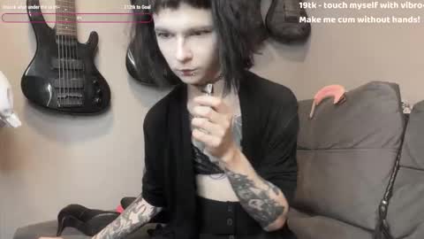 Snapshot of dandelion_sea chatting on 10-18-25, 07:03 dandelion_sea online show from 10-18-25, 07:03