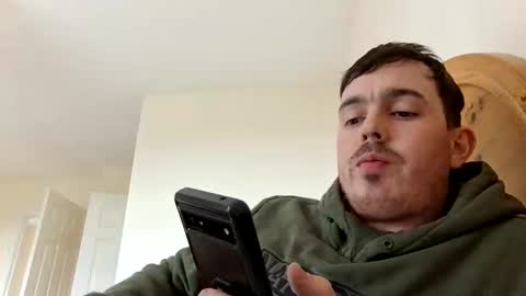 Snapshot of daneds999 chatting on 02-26-25, 02:14 daneds999 online show from 02-26-25, 02:14