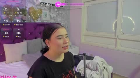 Snapshot of danee_19 chatting on 01-23-25, 10:43 Daniela online show from 01-23-25, 10:43