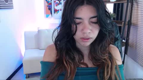 Snapshot of dangel_noir6 chatting on 09-22-25, 11:56 Veronica online show from 09-22-25, 11:56