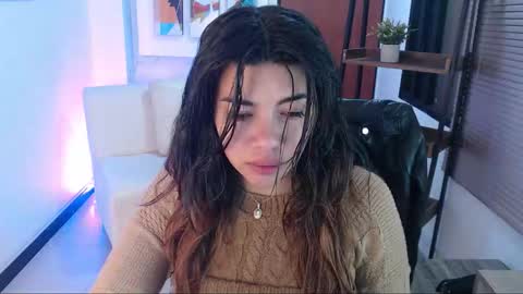 Snapshot of dangel_noir6 chatting on 09-30-25, 11:59 Veronica online show from 09-30-25, 11:59