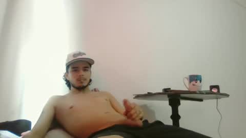 Snapshot of dani_42017 chatting on 12-15-24, 06:59 dani_42017 online show from 12-15-24, 06:59