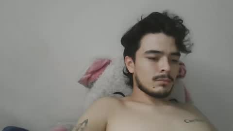 Snapshot of dani_42017 chatting on 02-06-25, 11:43 dani_42017 online show from 02-06-25, 11:43