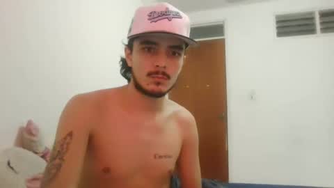 Snapshot of dani_42017 chatting on 02-08-25, 08:42 dani_42017 online show from 02-08-25, 08:42