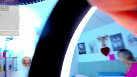 Snapshot of dani_and_maik chatting on 02-23-26, 10:51 dani_and_maik online show from 02-23-26, 10:51