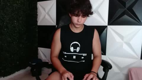 dani_cumboy online show from 12-26-24, 02:33