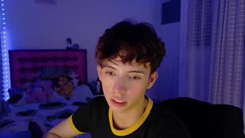 Dani Dancer online show from 03-25-26, 01:33