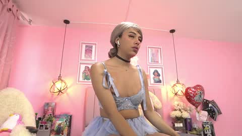 Snapshot of dani_parkerr chatting on 01-20-25, 04:12 online show from 01-20-25, 04:12
