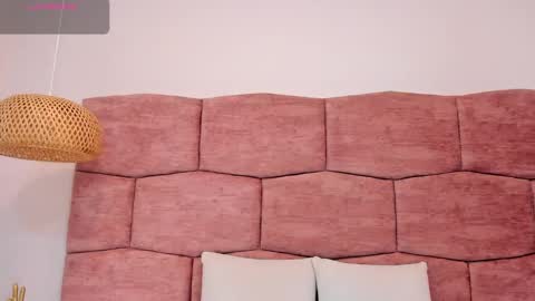   online show from 10-01-25, 03:34