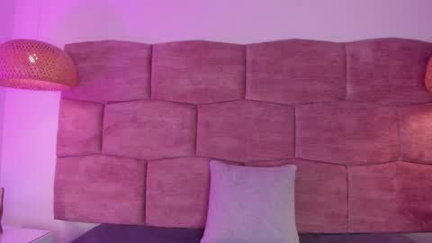   online show from 03-19-26, 02:48