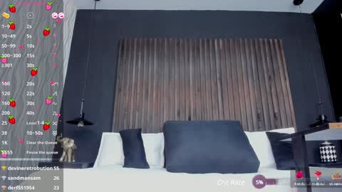 Snapshot of dania_moore_ chatting on 02-08-25, 08:21 JANE online show from 02-08-25, 08:21