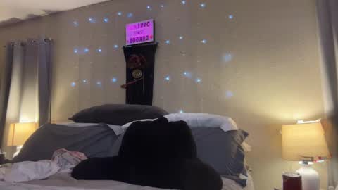 Snapshot of danidragon69 chatting on 01-16-25, 10:32 Dani Dragon online show from 01-16-25, 10:32