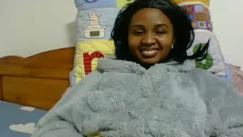 danie80704 online show from 09-23-25, 07:06