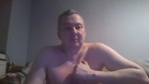 Snapshot of daniel0028 chatting on 01-01-25, 02:19 dan online show from 01-01-25, 02:19